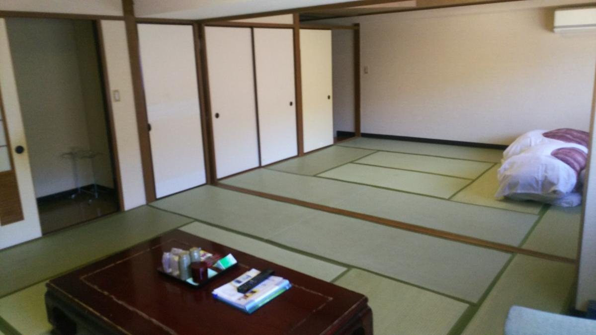 Itoen Hotel Hakone Yumoto Bagian luar foto